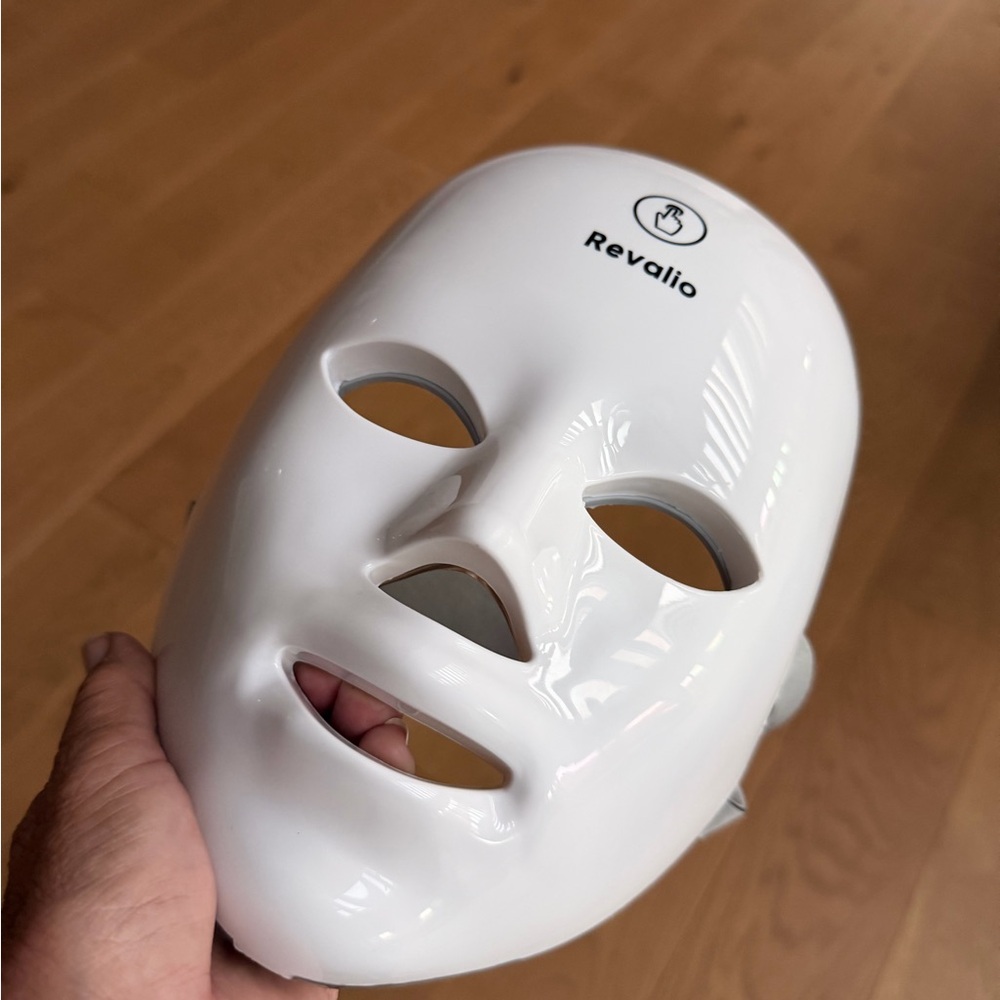 ReVallo White LED Face Mask